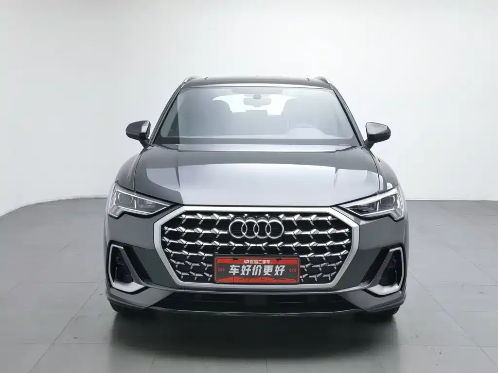 Audi Q3 — фото 2