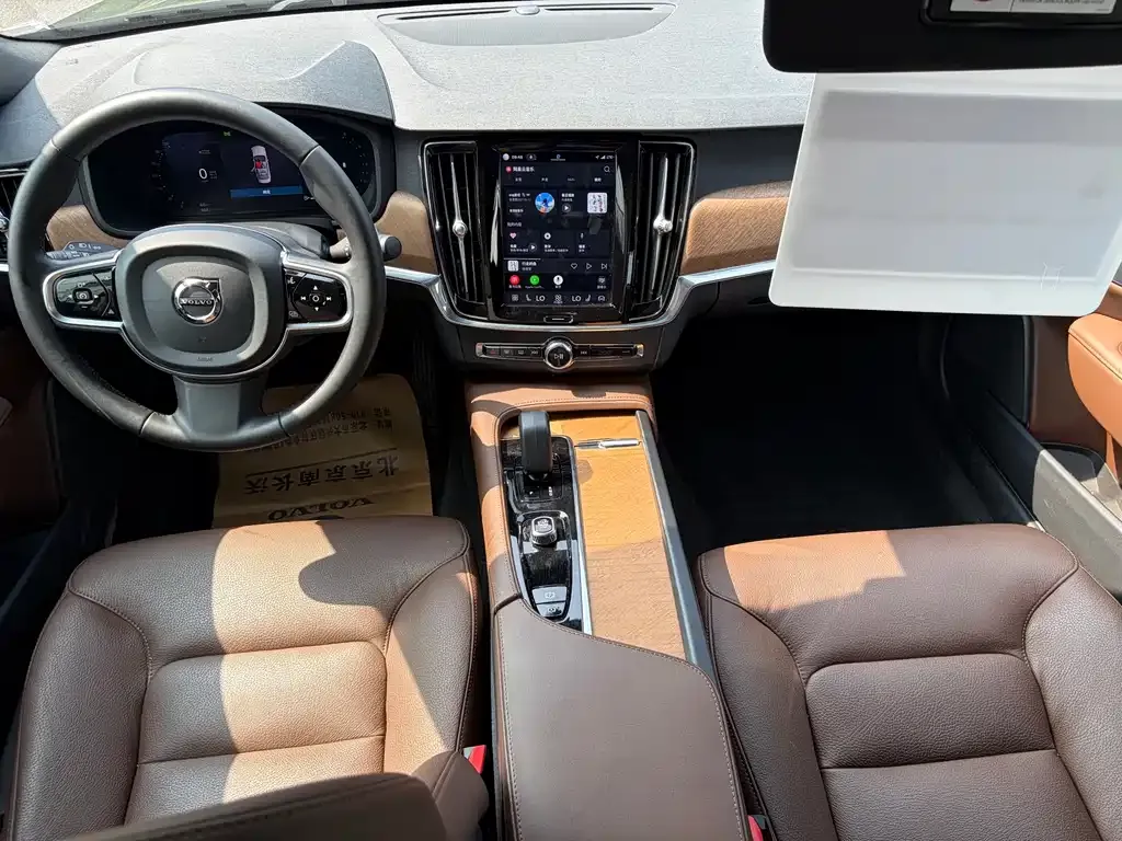 Volvo S90 — фото 4