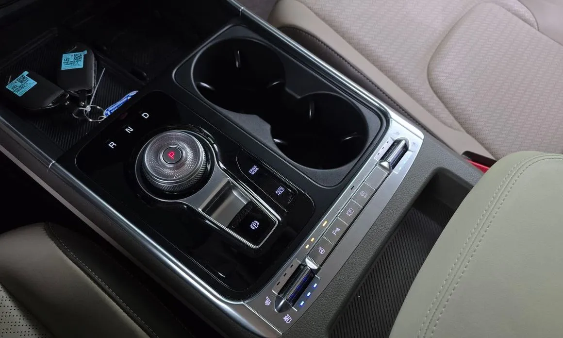 Kia Carnival 2025 из KR, фото 2