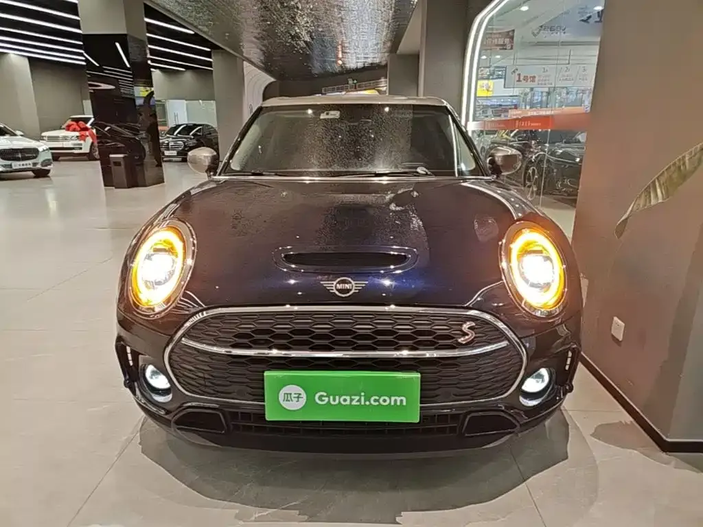 MINI Clubman — фото 4