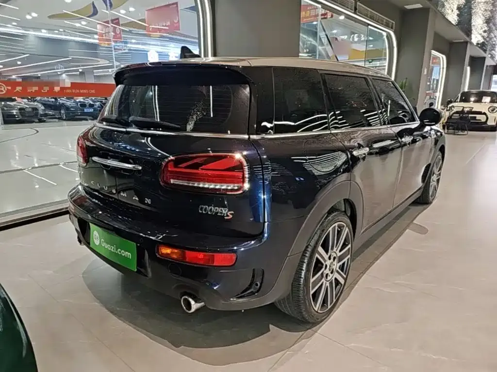 MINI Clubman — фото 9