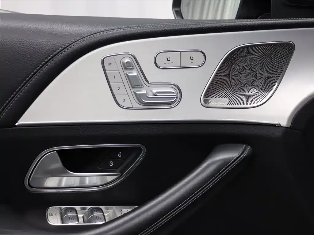 Mercedes-Benz GLE AMG — фото 9