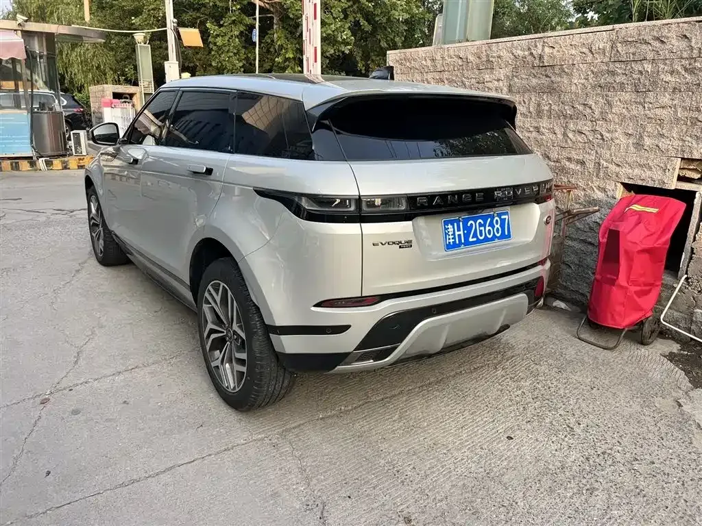 Land Rover Evoque — фото 5