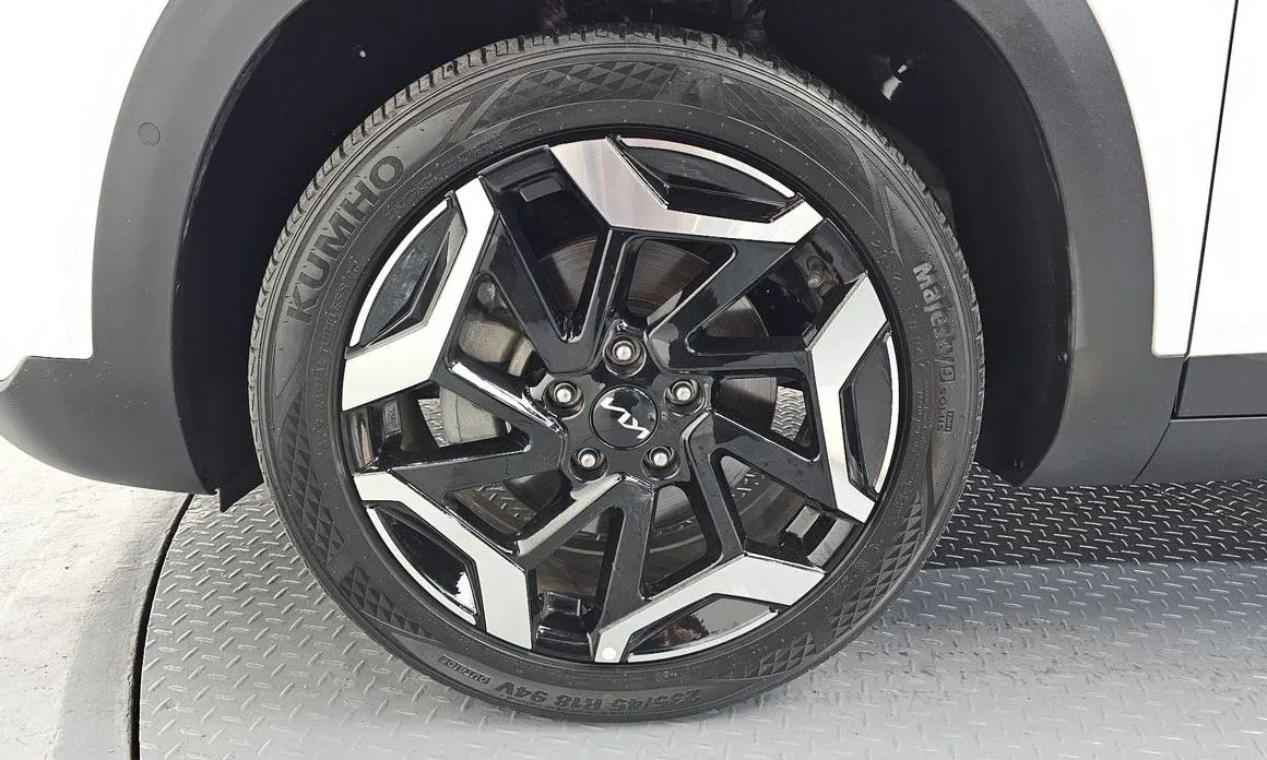 Kia Seltos — фото 8