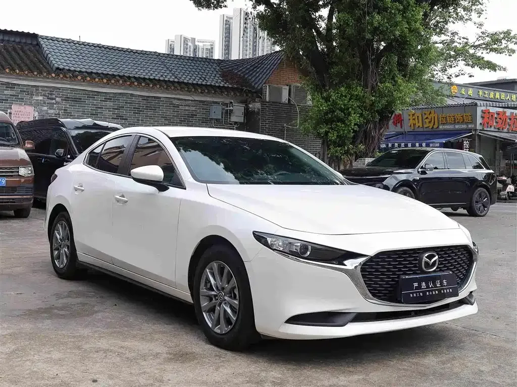 Mazda 3 Axela — фото 10