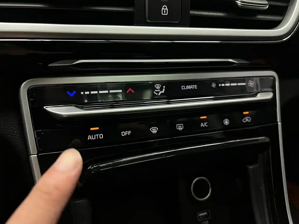 Kia KX3 — фото 8