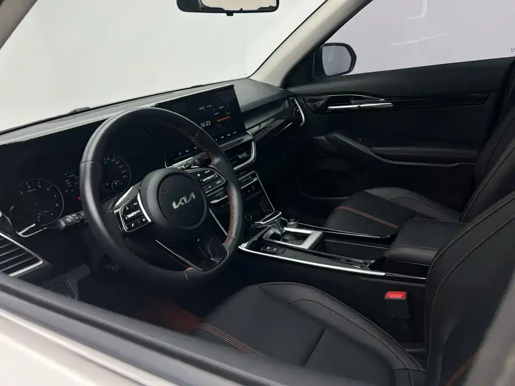Kia KX3 — фото 9