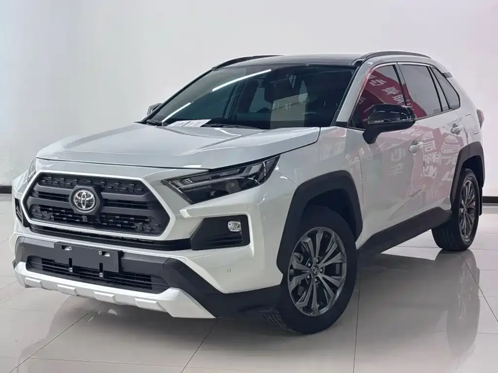 Toyota RAV4 — фото 8