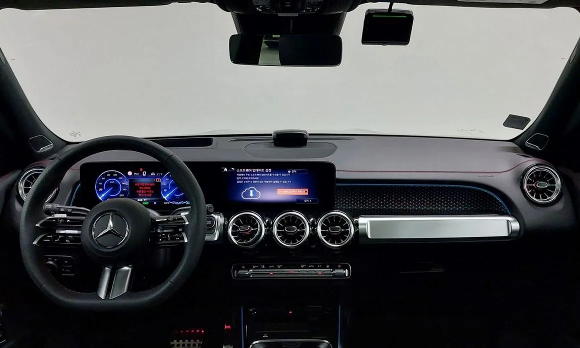 Mercedes-Benz EQB 2026 из KR, фото 10