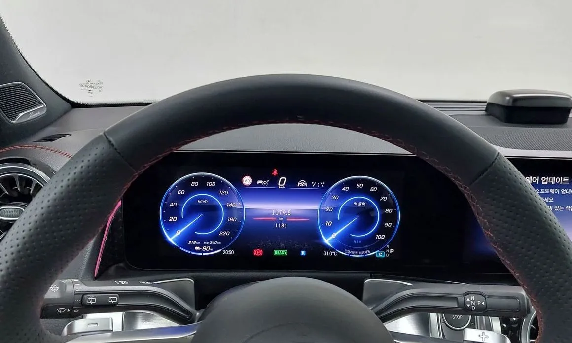 Mercedes-Benz EQB 2026 из KR, фото 9