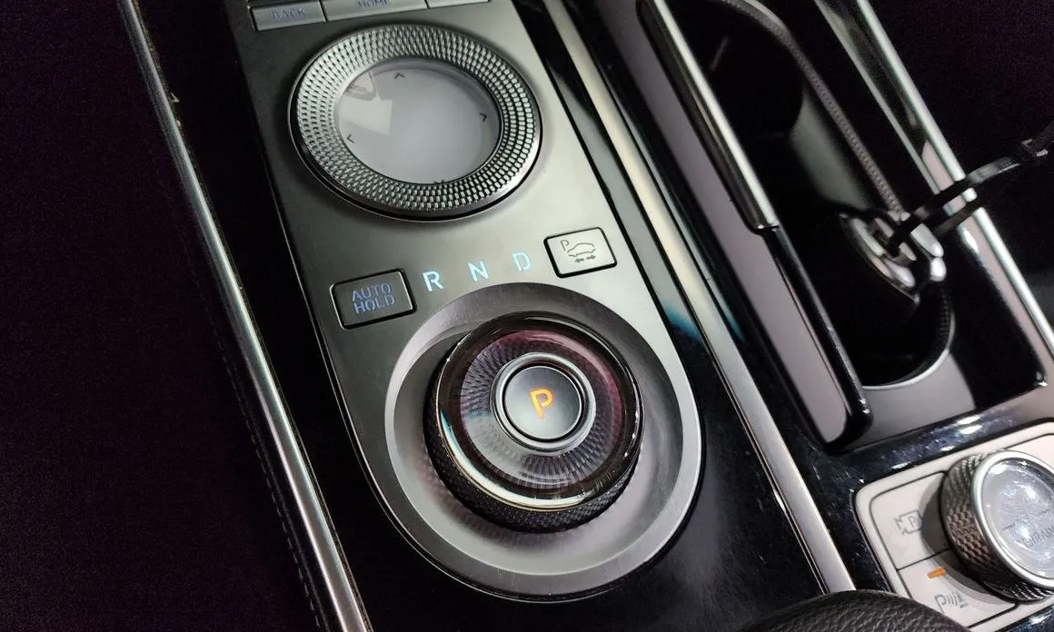 Genesis GV80 — фото 9