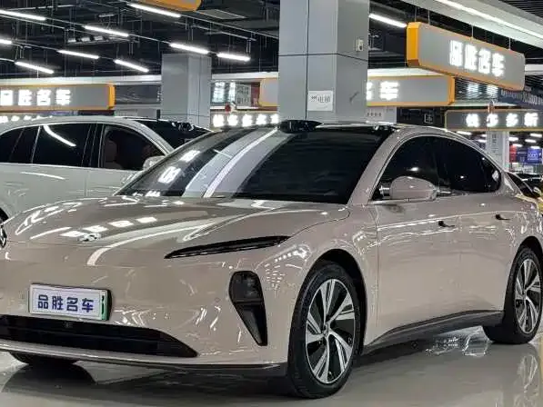 NIO ET5 — фото 1