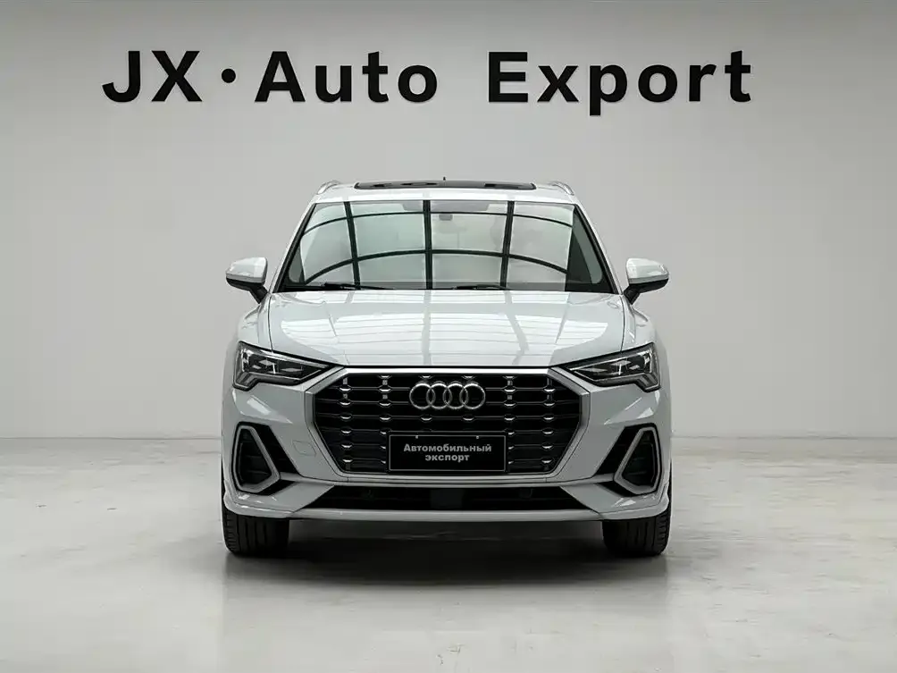 Audi Q3 — фото 7