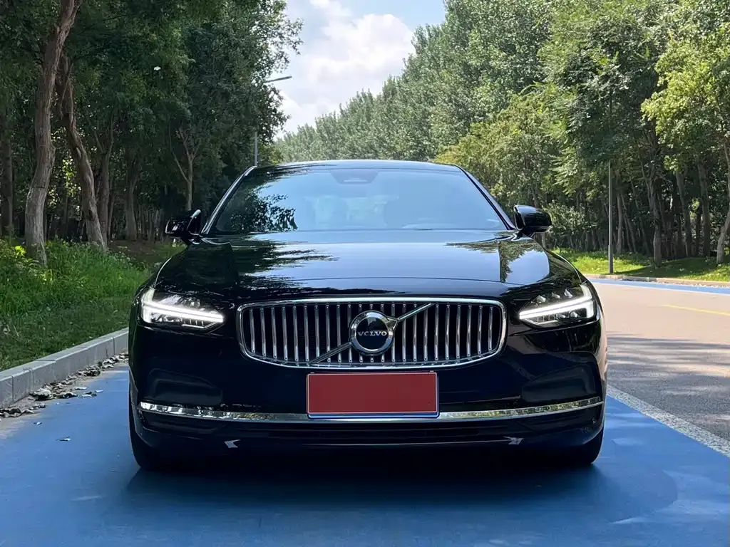 Volvo S90 — фото 9