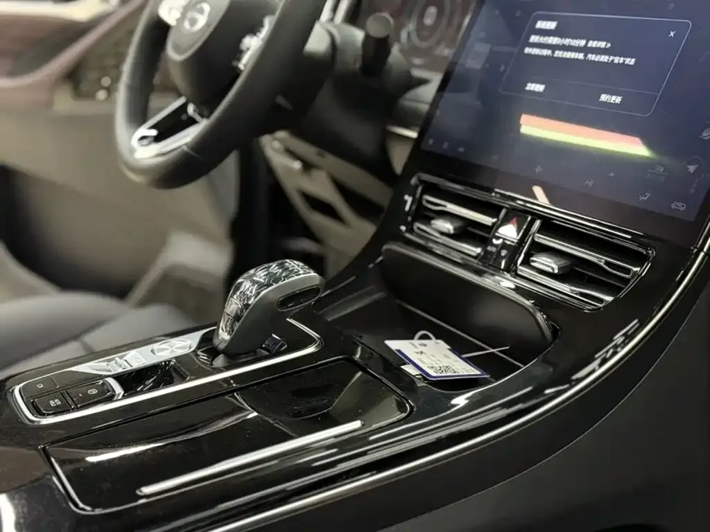 GAC Motor Trumpchi M8 — фото 9
