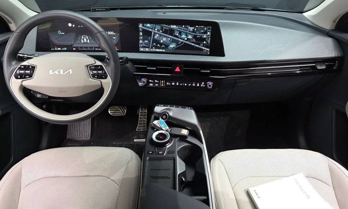 Kia EV6 — фото 9