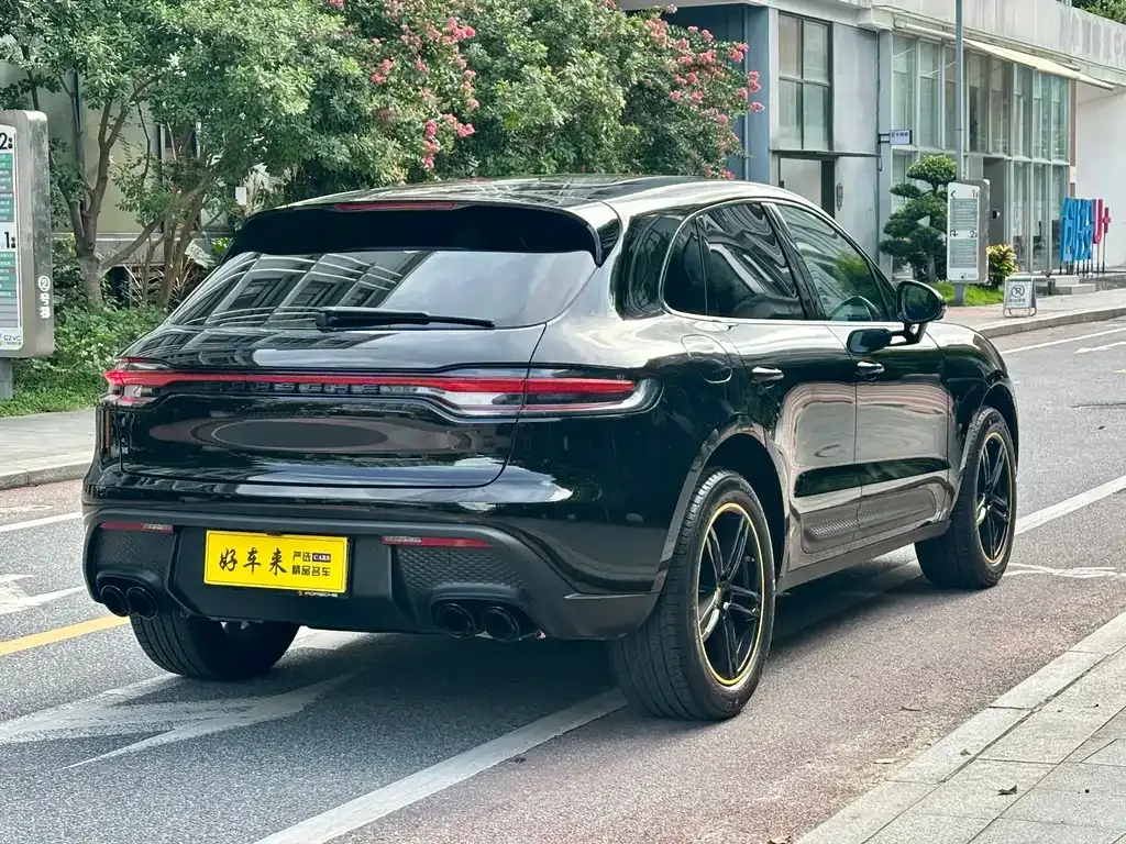 Porsche Macan — фото 9