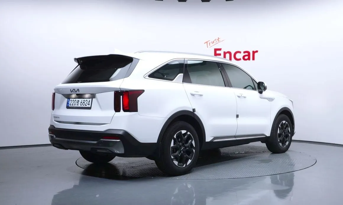 Kia Sorento — фото 3