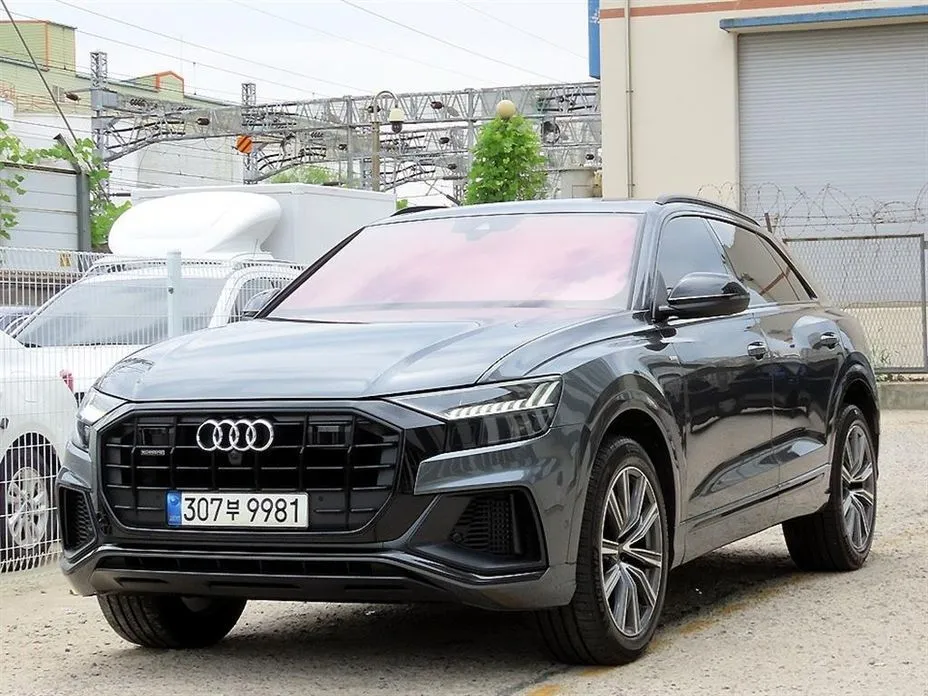 Audi Q8 2021 из KR, фото 2