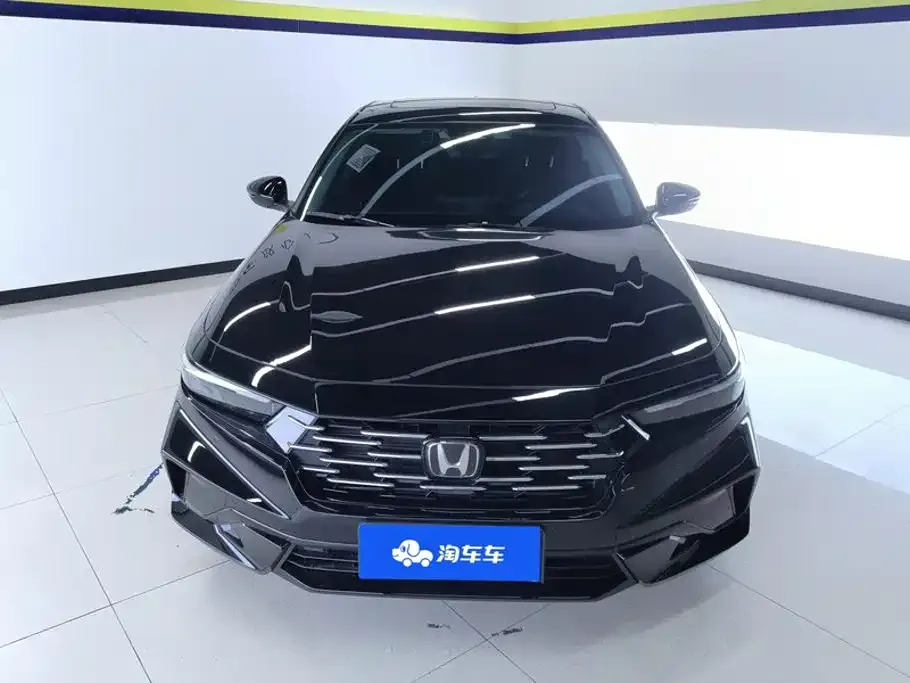 Honda Accord — фото 2