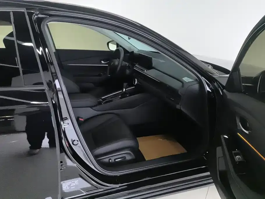 Honda Accord — фото 5