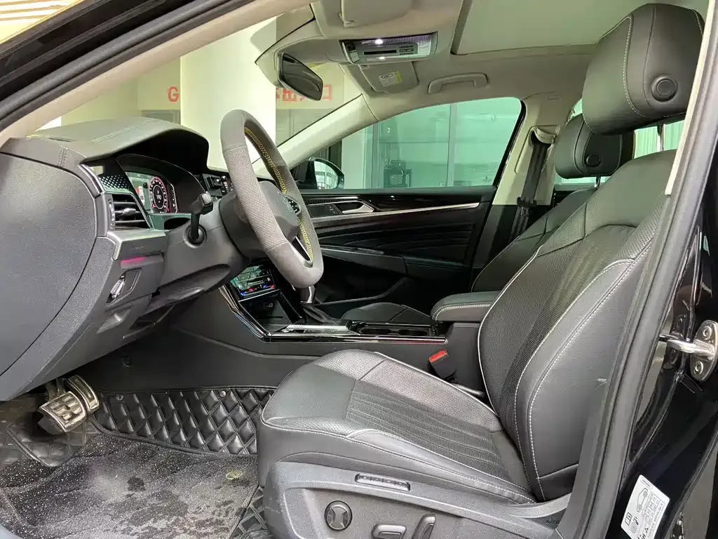 Volkswagen Passat — фото 4