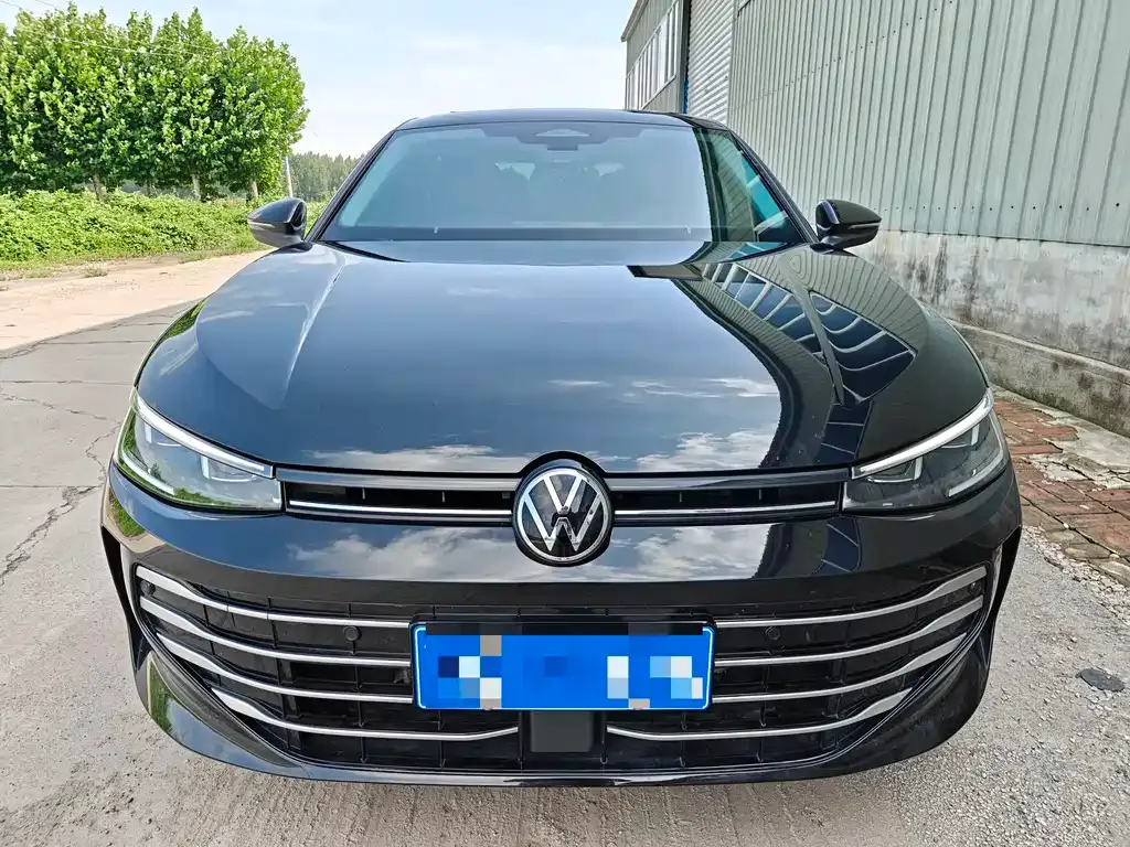 Volkswagen Passat — фото 9