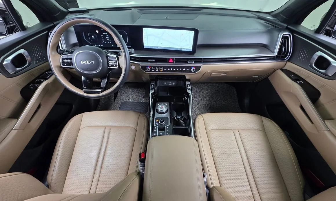 Kia Sorento — фото 8