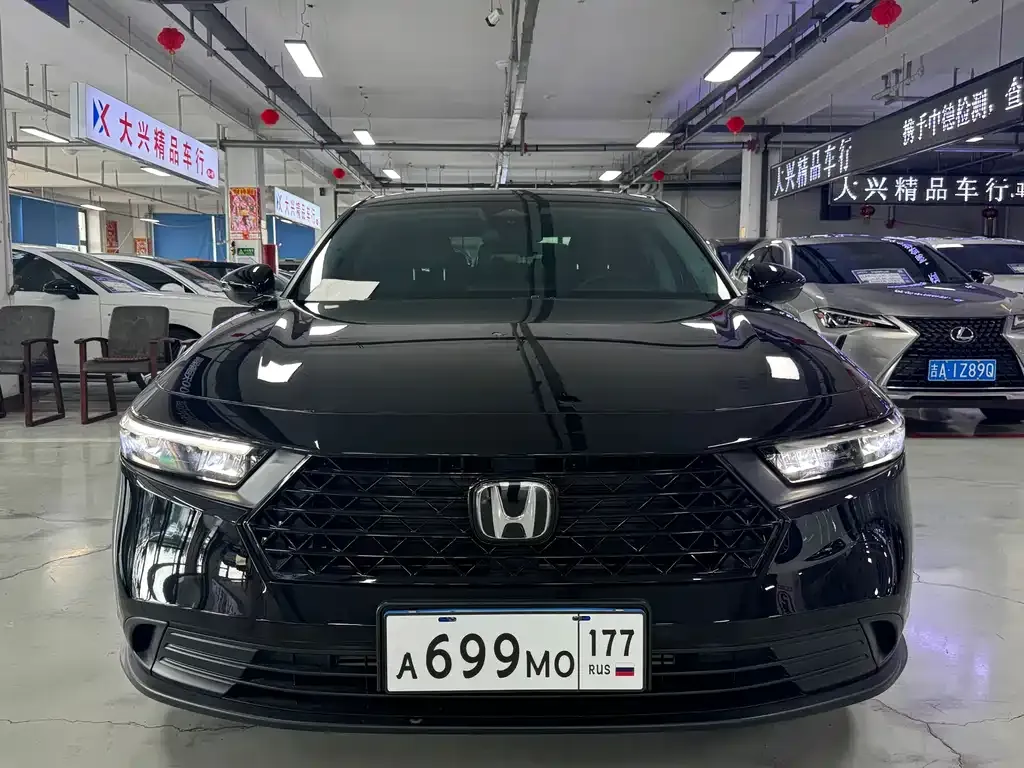 Honda Accord — фото 5