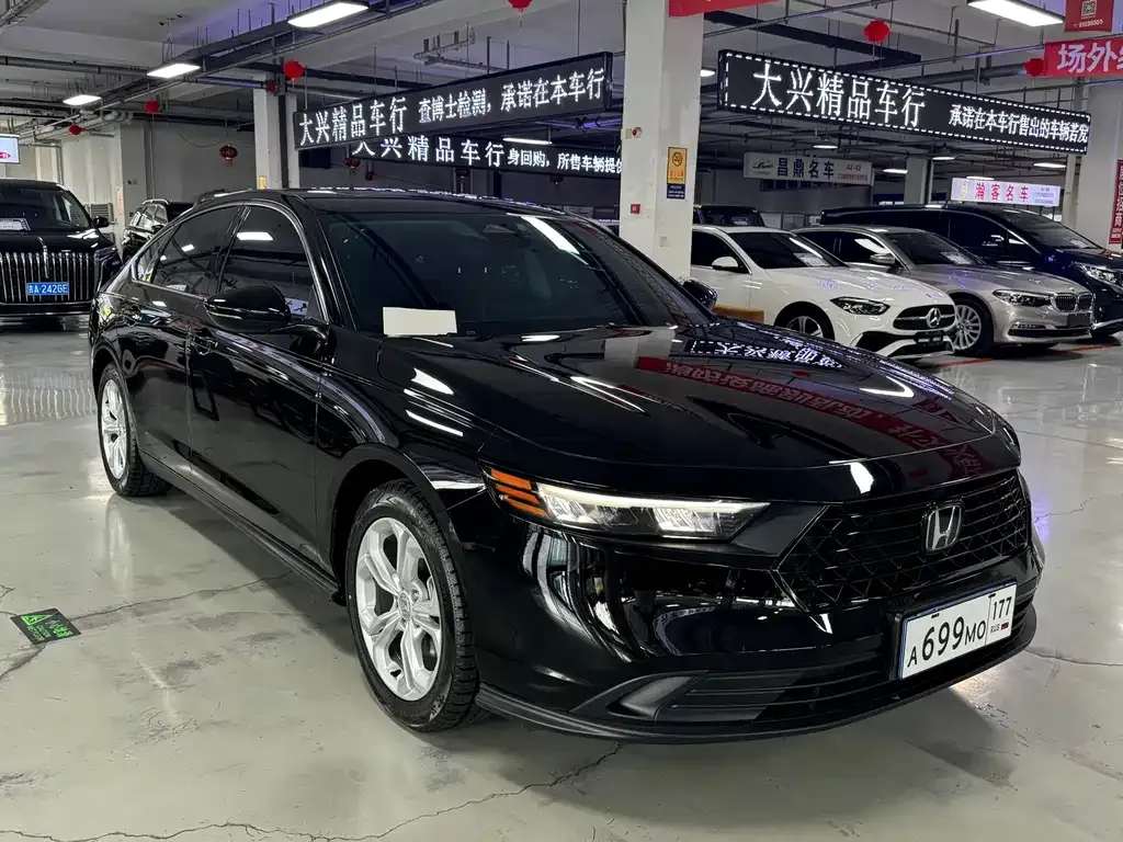 Honda Accord — фото 6