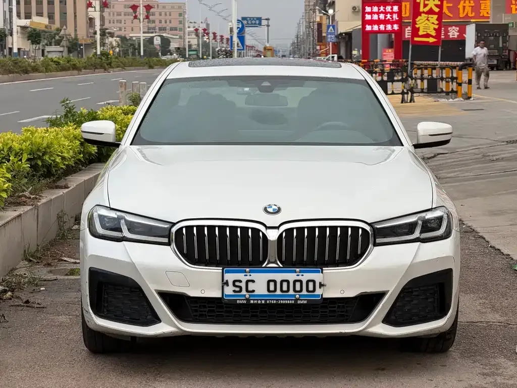 BMW 5 Series — фото 2