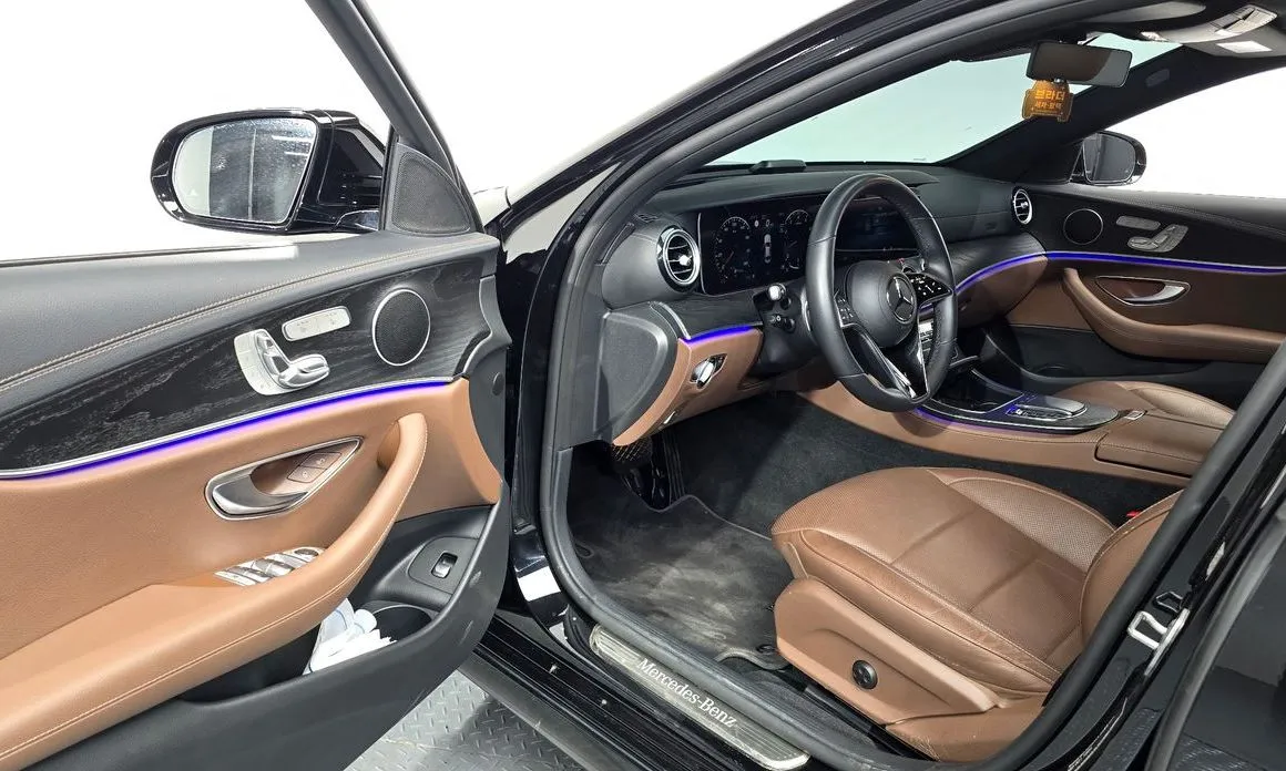 Mercedes-Benz E-Class 2023 из KR, фото 8