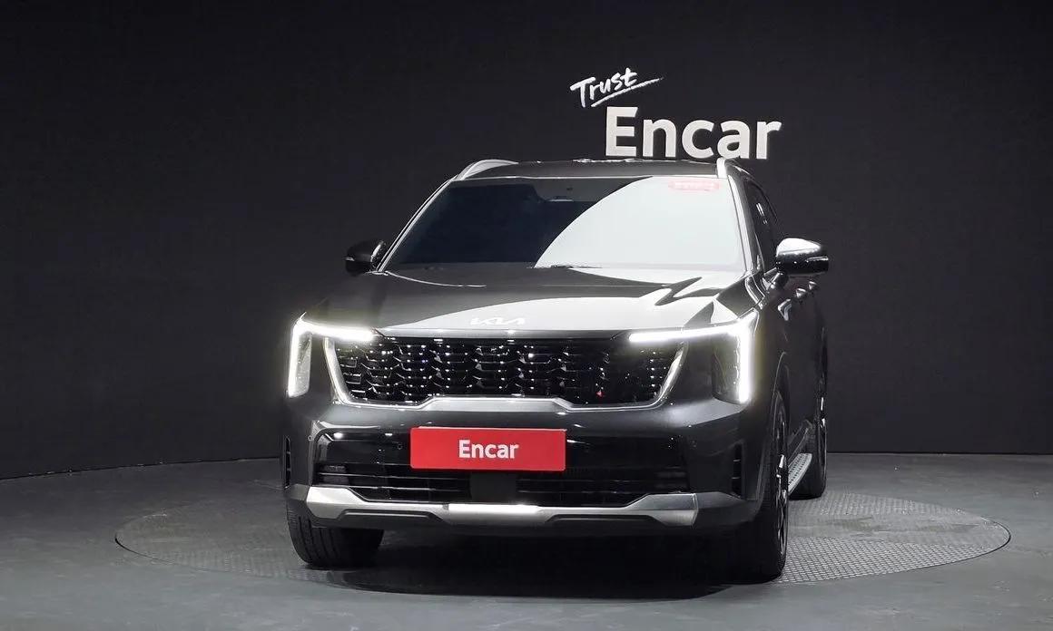 Kia Sorento — фото 5