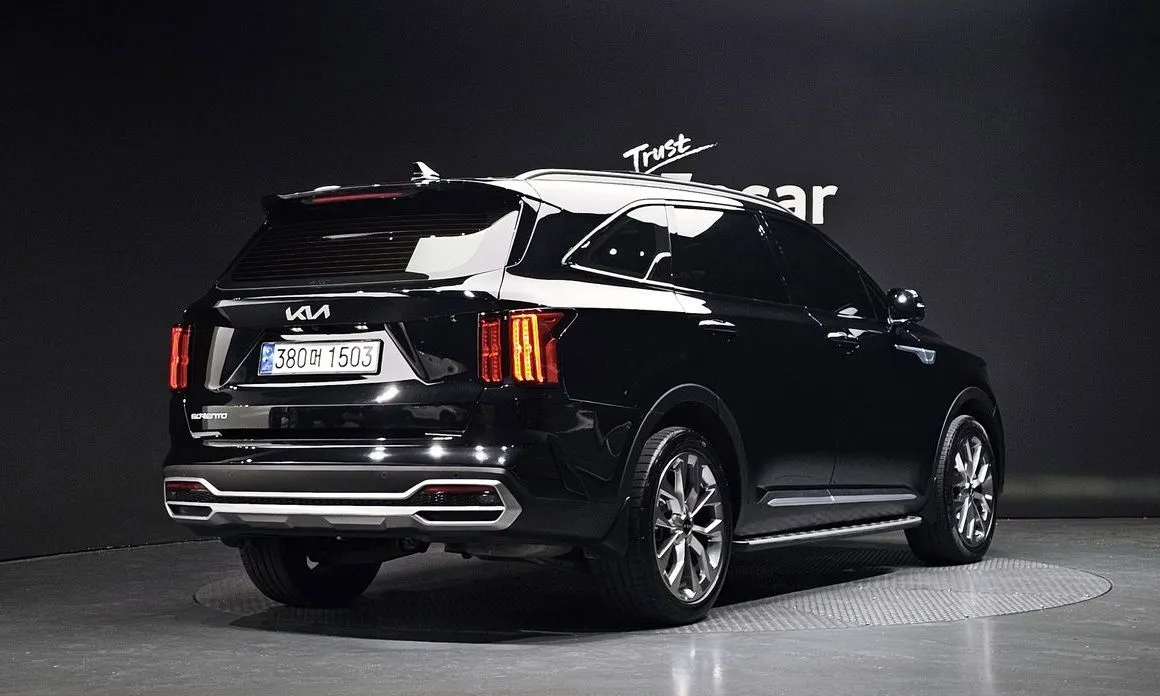 Kia Sorento — фото 5