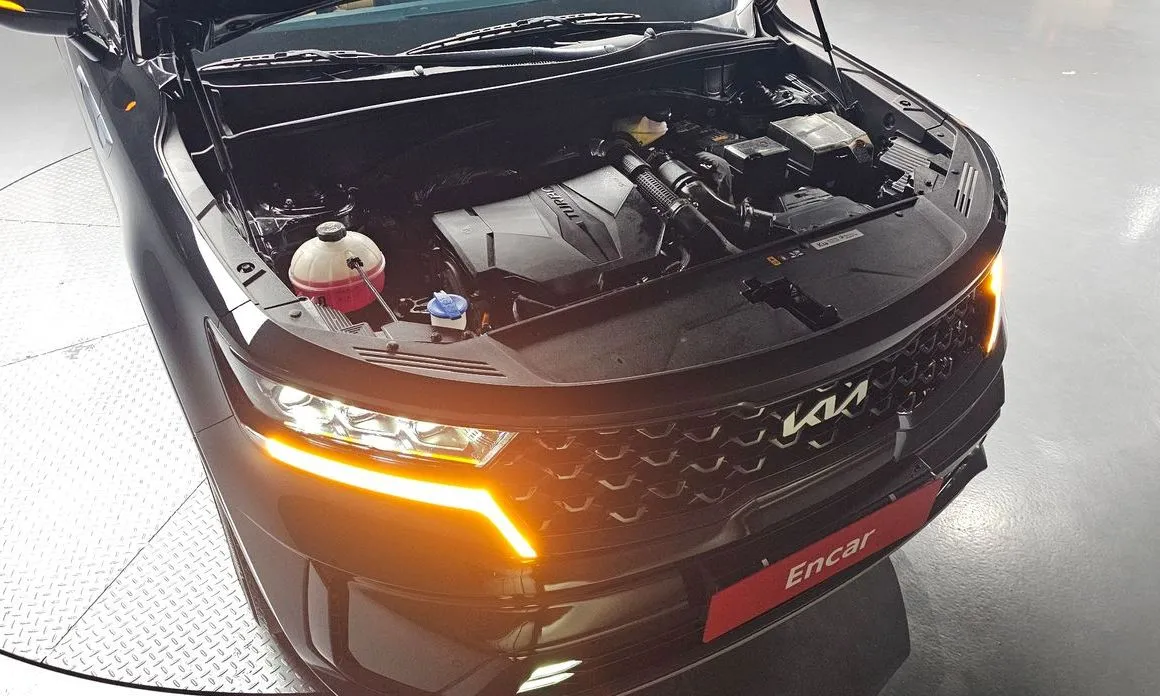 Kia Sorento — фото 9