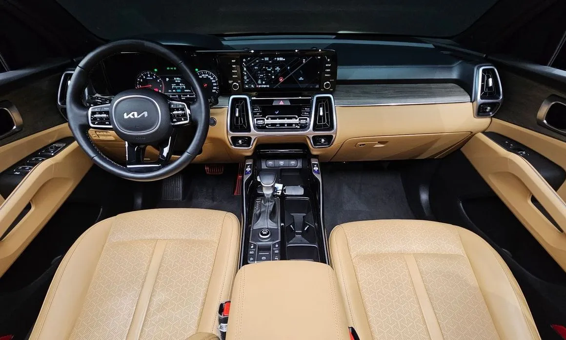 Kia Sorento — фото 3
