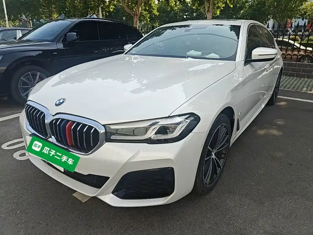 BMW 5 Series — фото 2