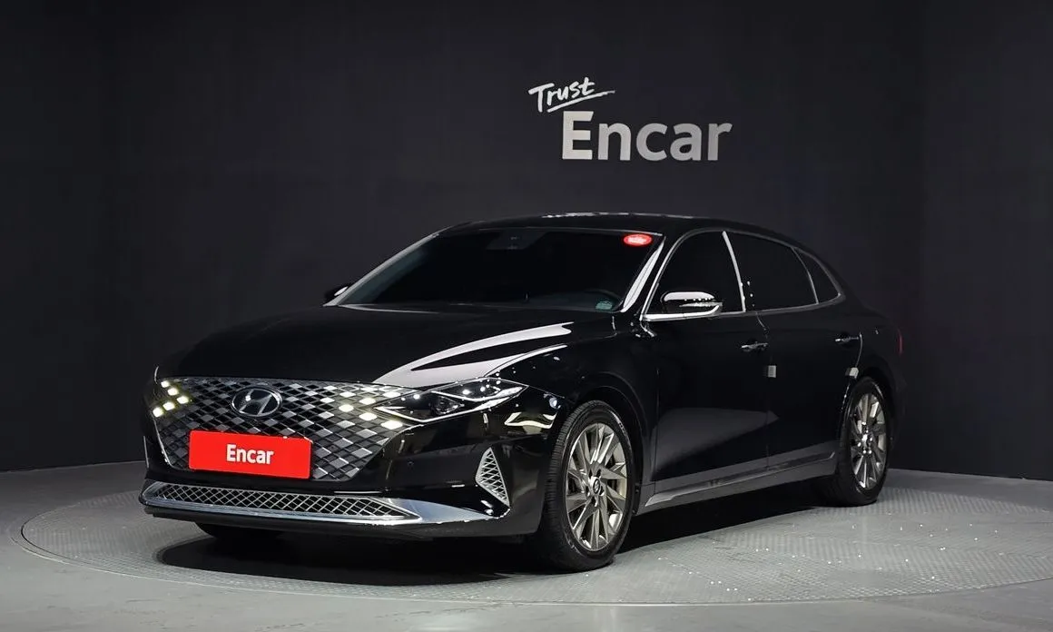 Hyundai Grandeur — фото 1