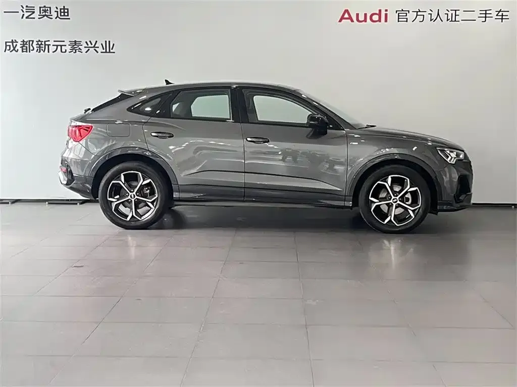 Audi Q3 Sportback — фото 3