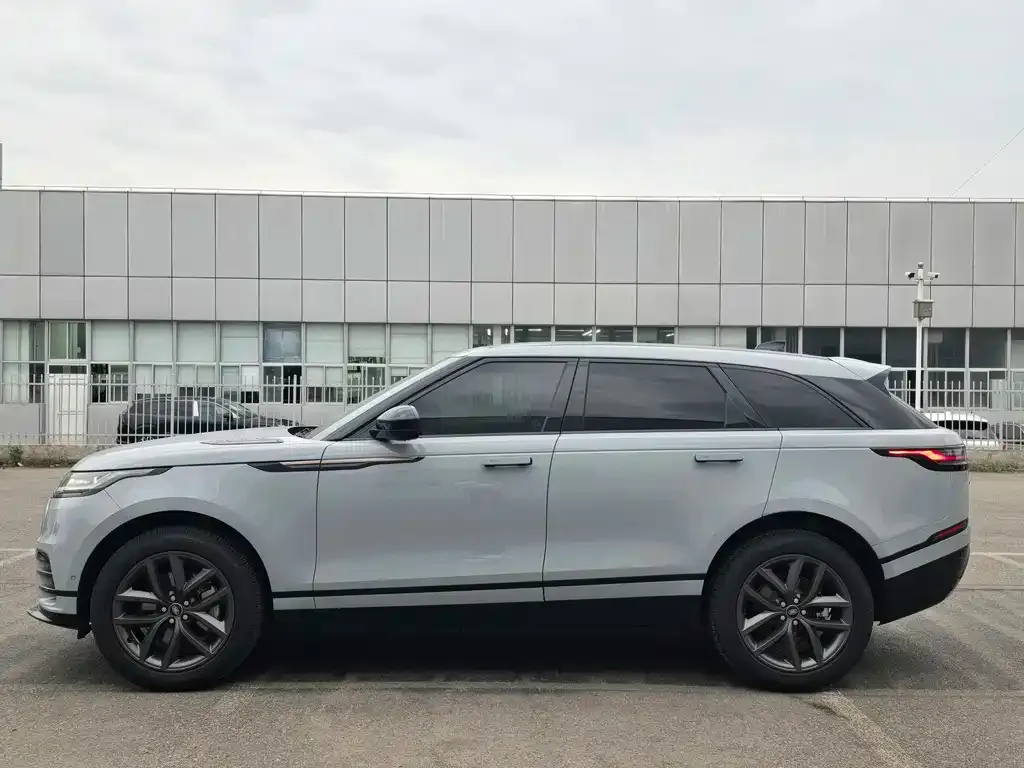 Land Rover Velar — фото 2
