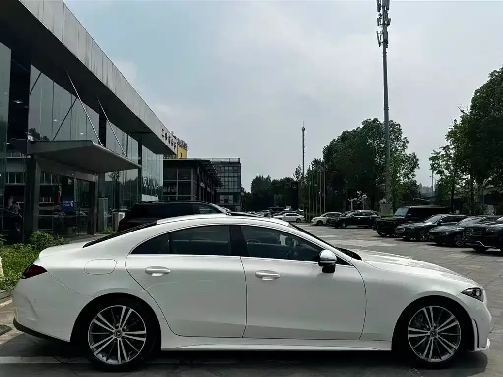 Mercedes-Benz CLS — фото 3