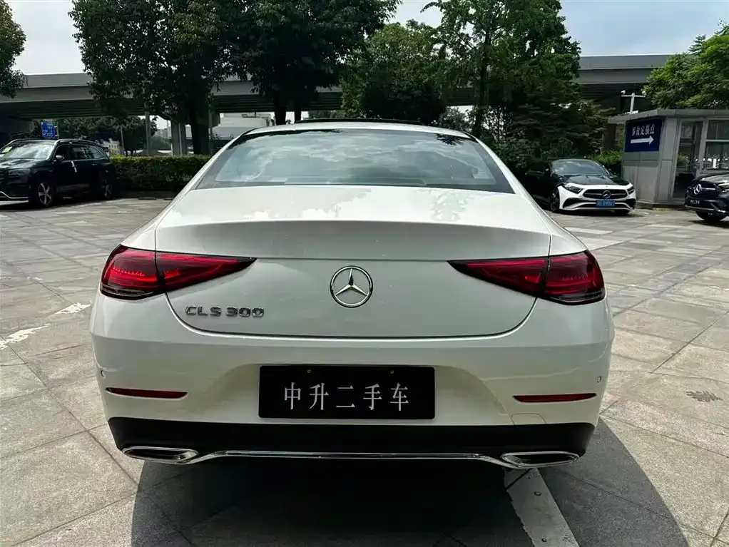 Mercedes-Benz CLS — фото 6