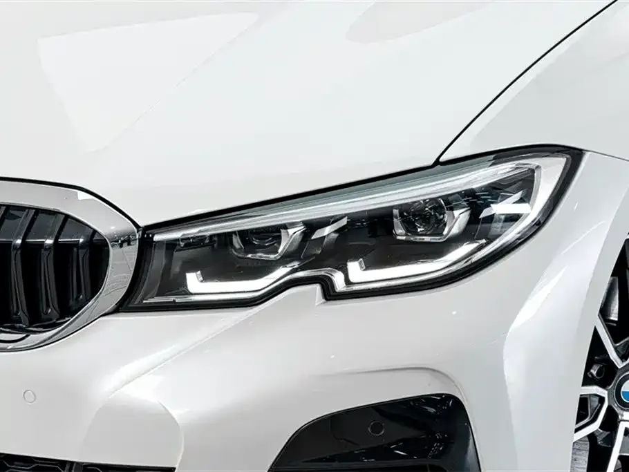 BMW 3 Series — фото 2
