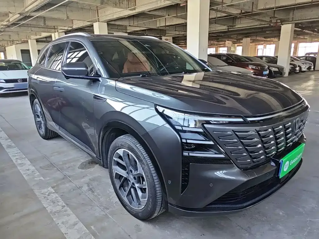 Changan CS75PLUS — фото 10