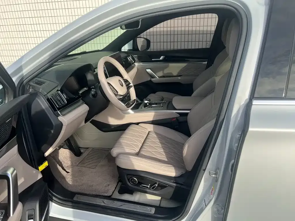 BYD Tang New Energy — фото 10