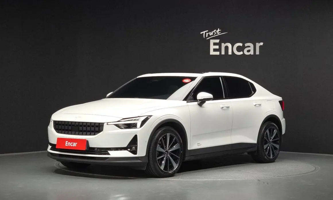 Polestar Polestar 2 — фото 1
