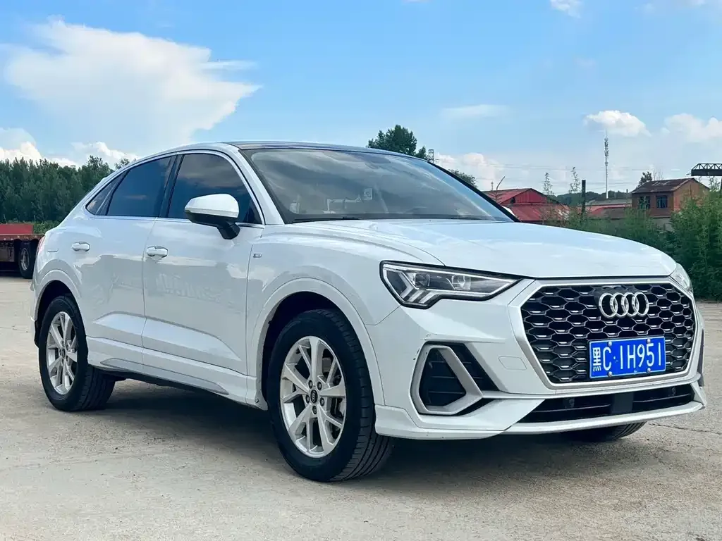 Audi Q3 Sportback 2022 из CN, фото 5