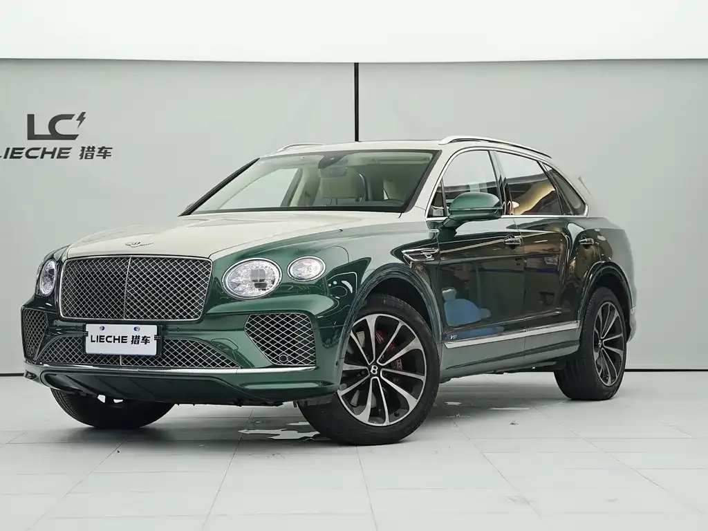 Bentley Bentayga — фото 1
