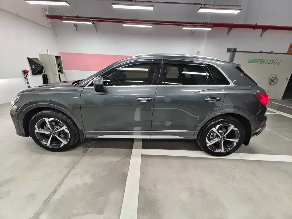 Audi Q3 — фото 3
