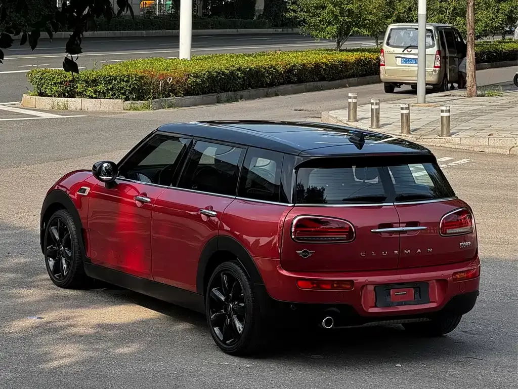 MINI Clubman — фото 7